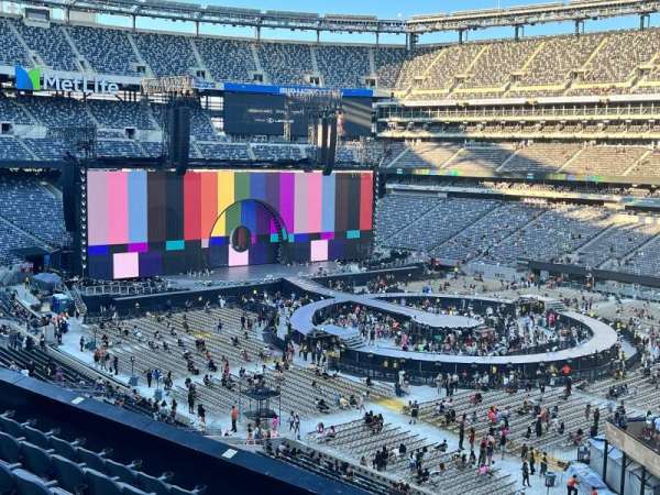 MetLife Stadium, section: 234, row: 7, seat: 2