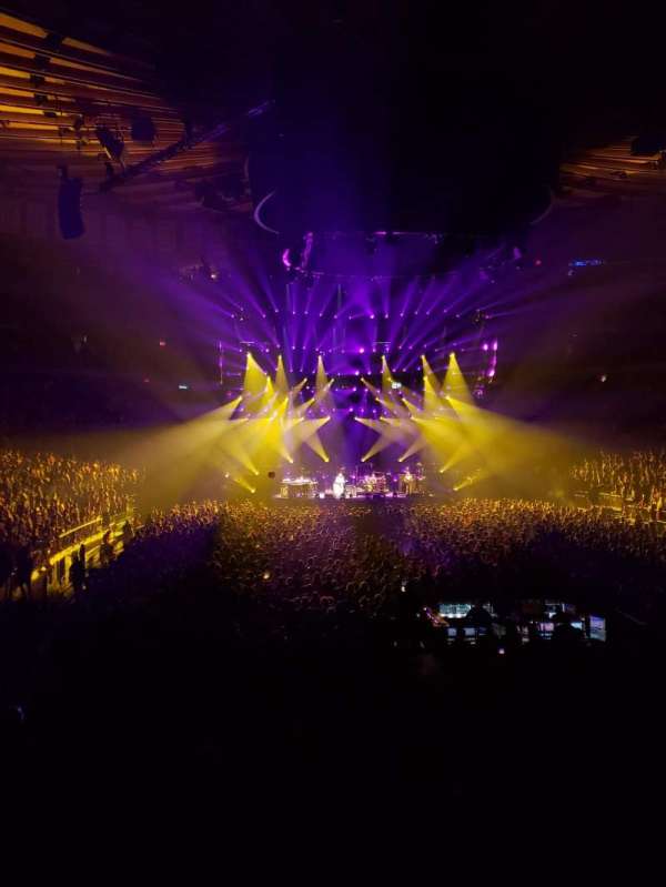 Madison Square Garden, section: 101, row: 14, seat: 20