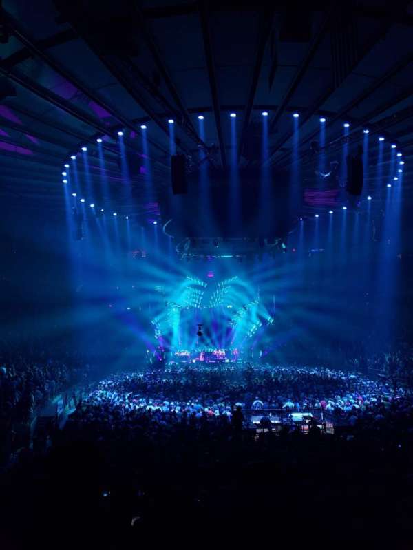 Madison Square Garden, section: 101, row: 14, seat: 20