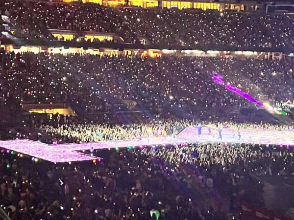 Levi's Stadium, section: 143, row: 33, seat: 12