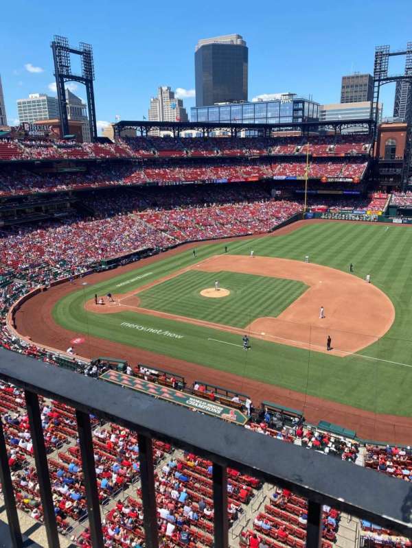 Busch Stadium, section: 341, row: 1, seat: 15