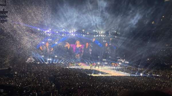 Lincoln Financial Field, section: 109, row: 24, seat: 11