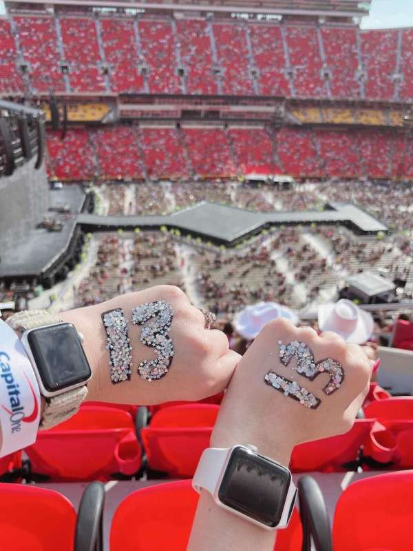 Arrowhead Stadium, section: 303, row: 17, seat: 5