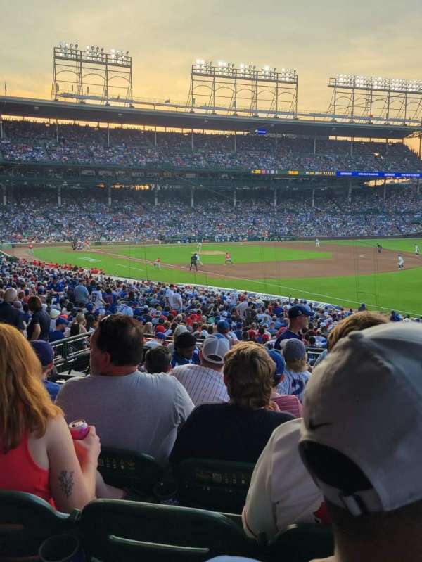 Wrigley Field, section: 230, row: 6, seat: 9