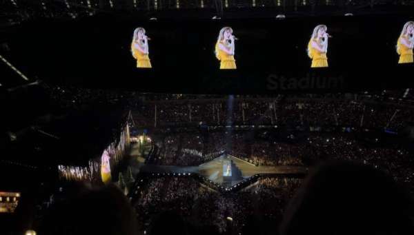 SoFi Stadium, section: 513, row: 13, seat: 1