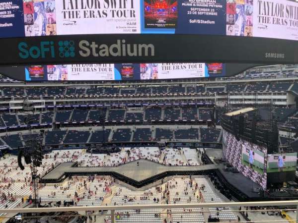 SoFi Stadium, section: 351, row: 2, seat: 18
