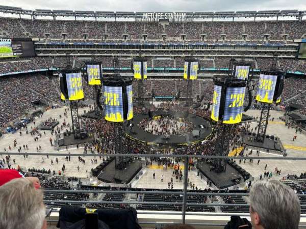 MetLife Stadium, section: 314, row: 2, seat: 6