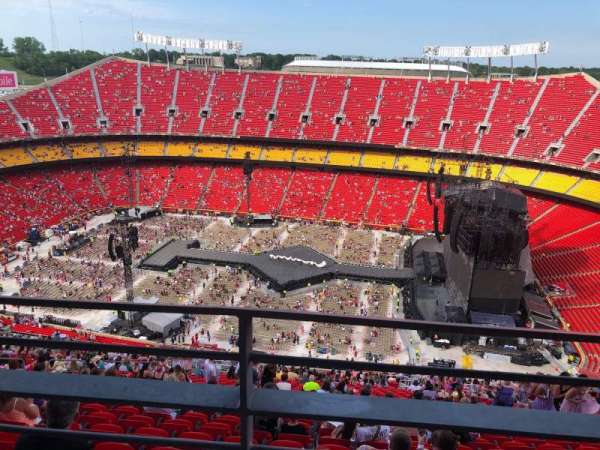 Arrowhead Stadium, section: 322, row: A1, seat: 8-9