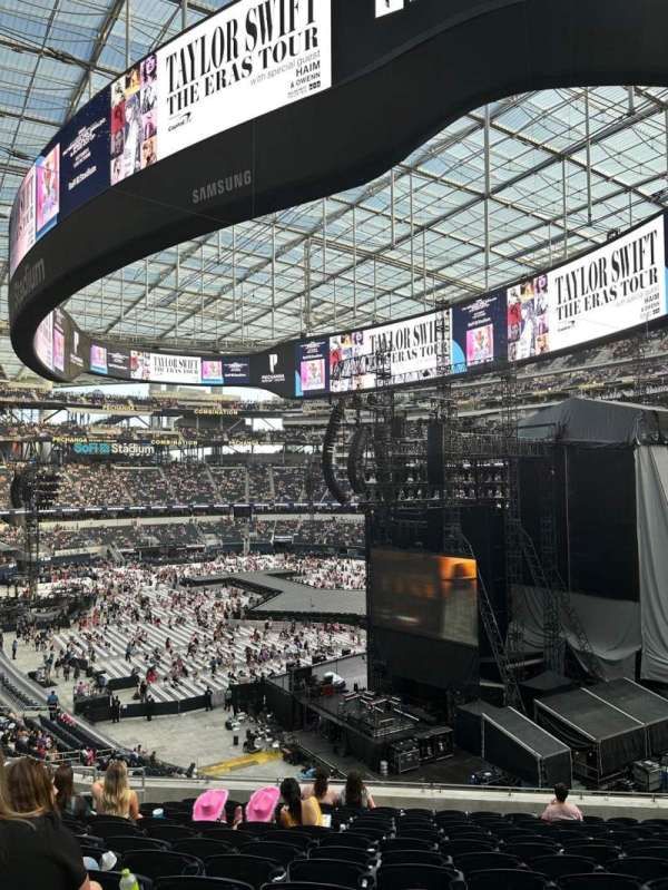 SoFi Stadium, section: 203, row: 14, seat: 15
