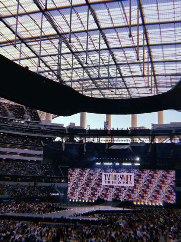 SoFi Stadium, section: 123, row: 13, seat: 7
