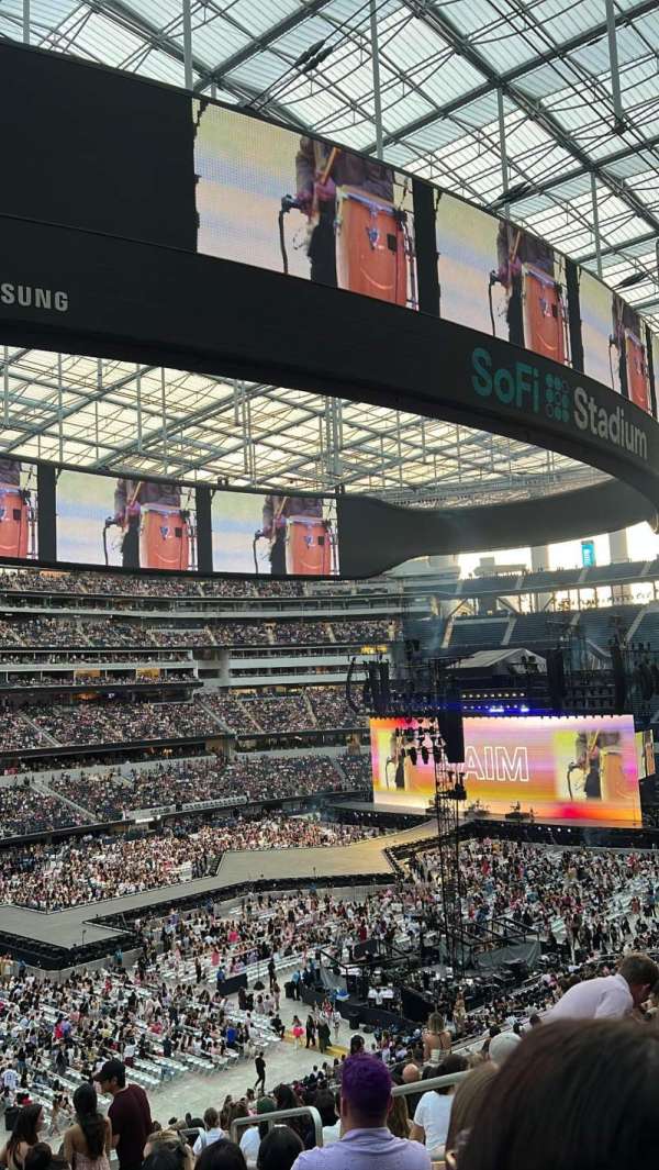 SoFi Stadium, section: 240, row: 18, seat: 4