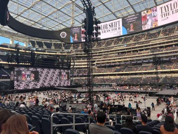 SoFi Stadium, section: C114, row: 15, seat: 21
