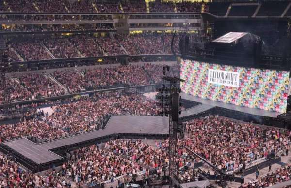 SoFi Stadium, section: 344, row: 3, seat: 15