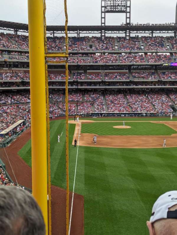 Citizens Bank Park, section: 305, row: 2, seat: 12