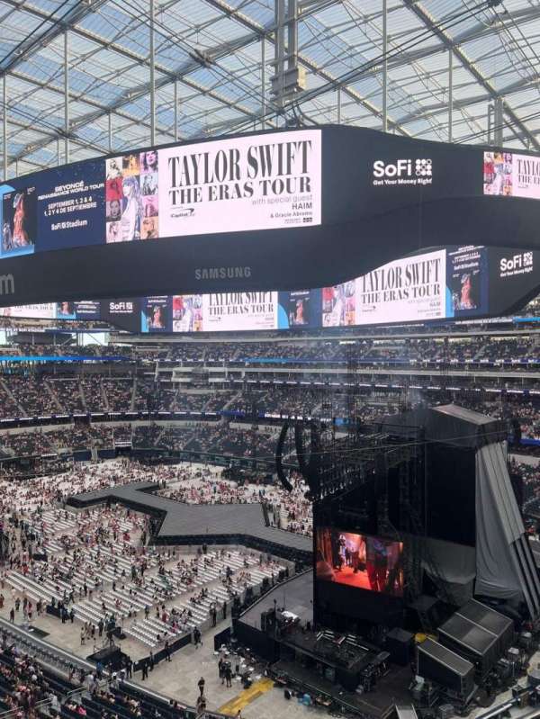 SoFi Stadium, section: 301, row: 1, seat: 13