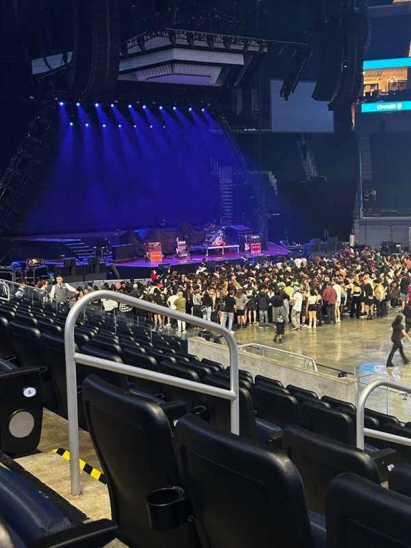 Chase Center, section: 114, row: 8, seat: 13