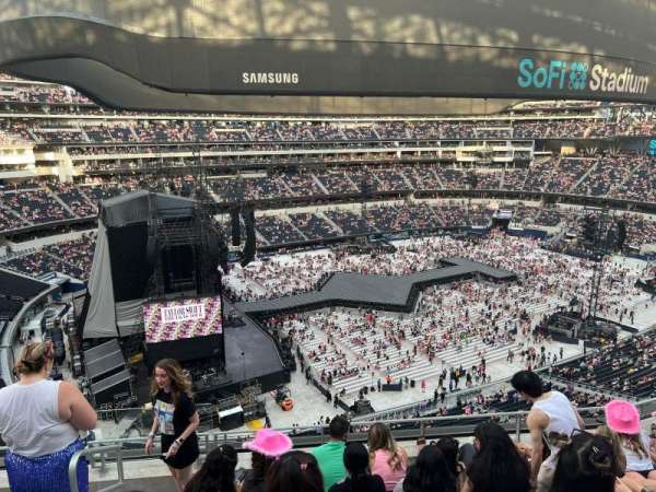 SoFi Stadium, section: 317, row: 6, seat: 24
