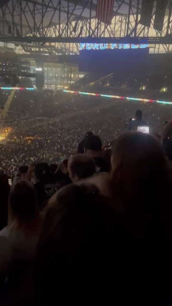 Ford Field, section: 328, row: 14, seat: 18