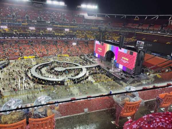 Northwest Stadium, section: 429, row: 4, seat: 16