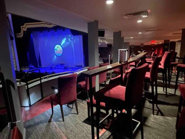 The Met Philadelphia, section: Grand Salle Box 6, row: B, seat: 6