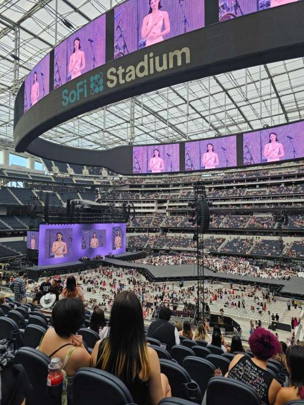 SoFi Stadium, section: C221, row: 10, seat: 3