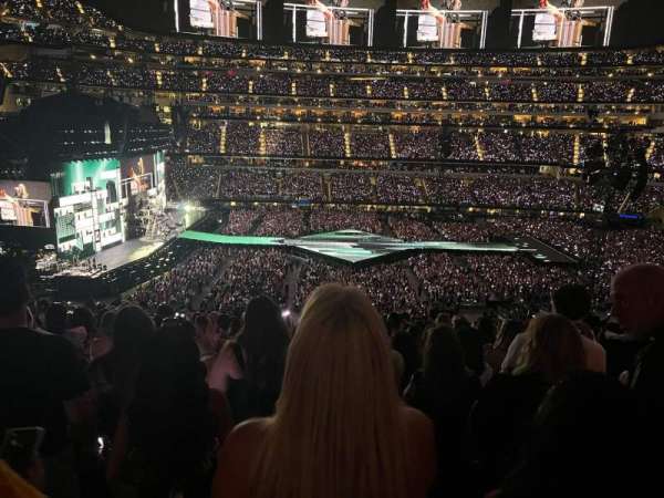 SoFi Stadium, section: VIP218, row: 19, seat: 9