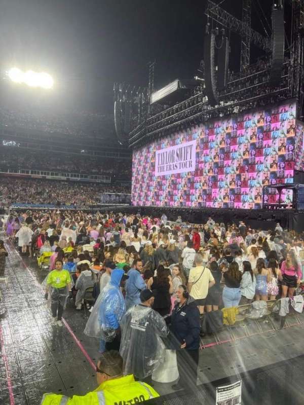 Nissan Stadium, section: 111, row: A, seat: 7