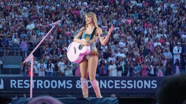 MetLife Stadium, section: 3, row: 11, seat: 10