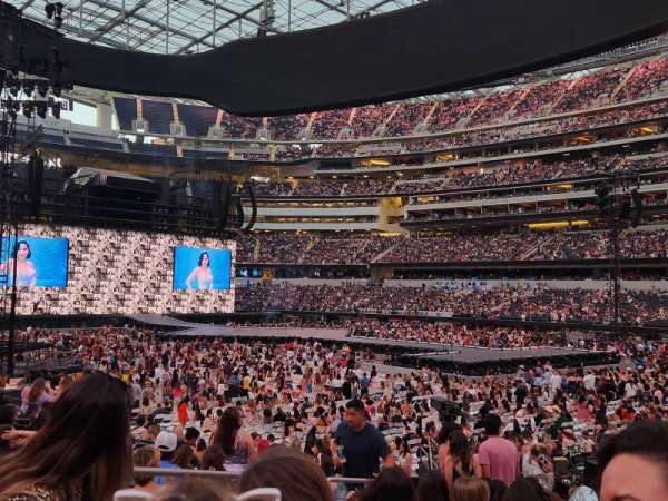 SoFi Stadium, section: C116, row: 12, seat: 16