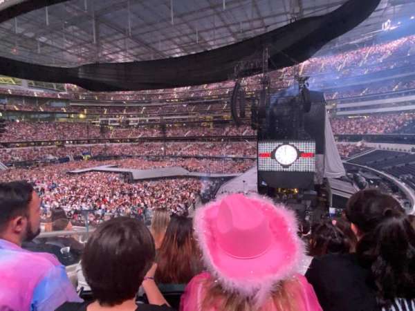 SoFi Stadium, section: 200, row: 6, seat: 9