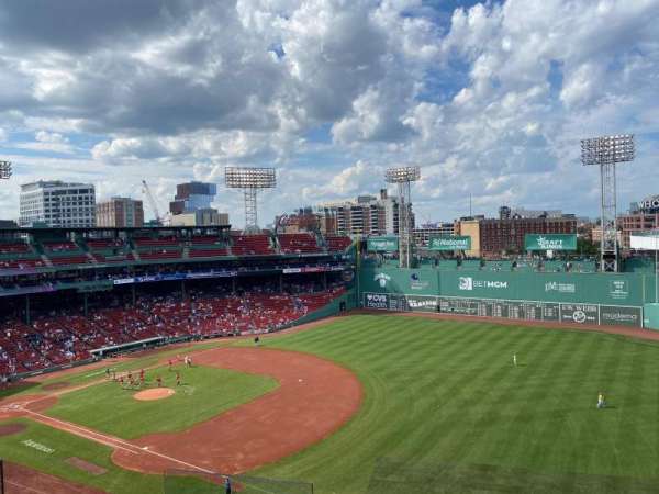 Fenway Park, section: Pavilion 15, row: K, seat: 17