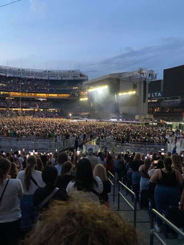 Yankee Stadium, section: 110, row: 18, seat: 2
