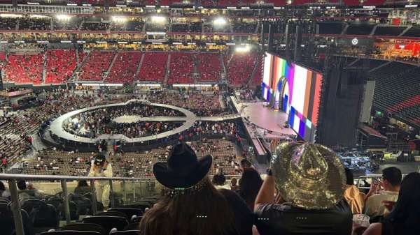 Mercedes-Benz Stadium, section: 209, row: 11, seat: 8