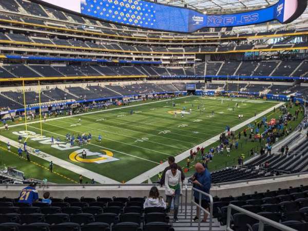 SoFi Stadium, section: 211, row: 10, seat: 1