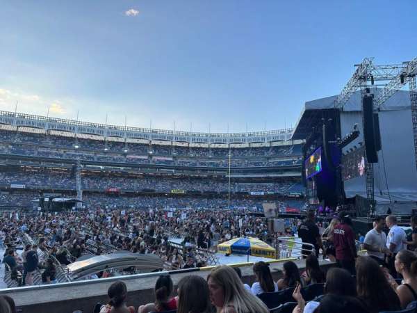 Yankee Stadium, section: 105, row: 5, seat: 12
