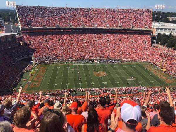 Memorial Stadium, Clemson, section: TDE, row: V