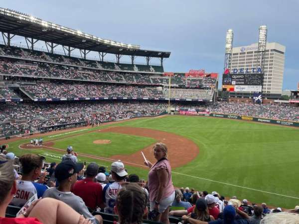 Truist Park, section: 216, row: 14, seat: 6