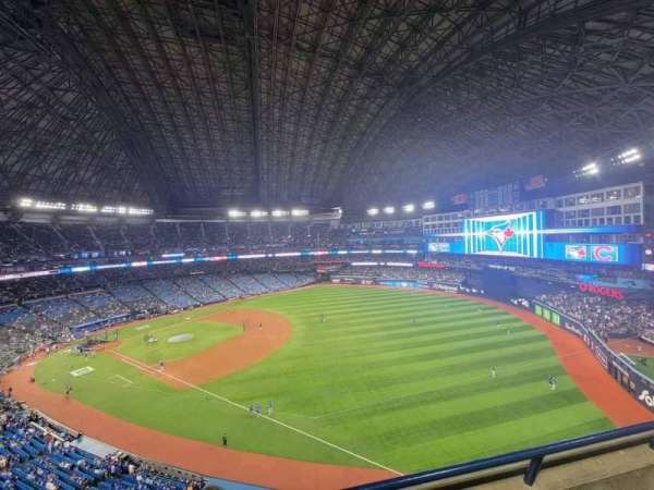Rogers Centre, section: 512, row: 2, seat: 7