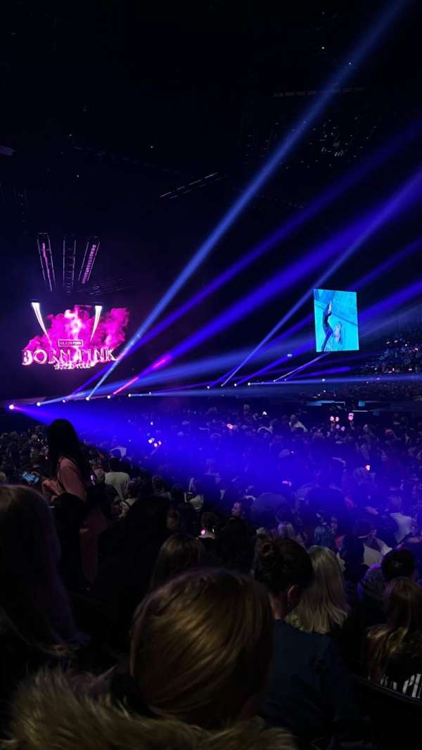 Royal Arena, section: 116, row: 12, seat: 302