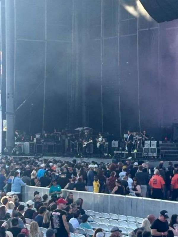 Hershey Park Stadium, section: 25, row: AA, seat: 6