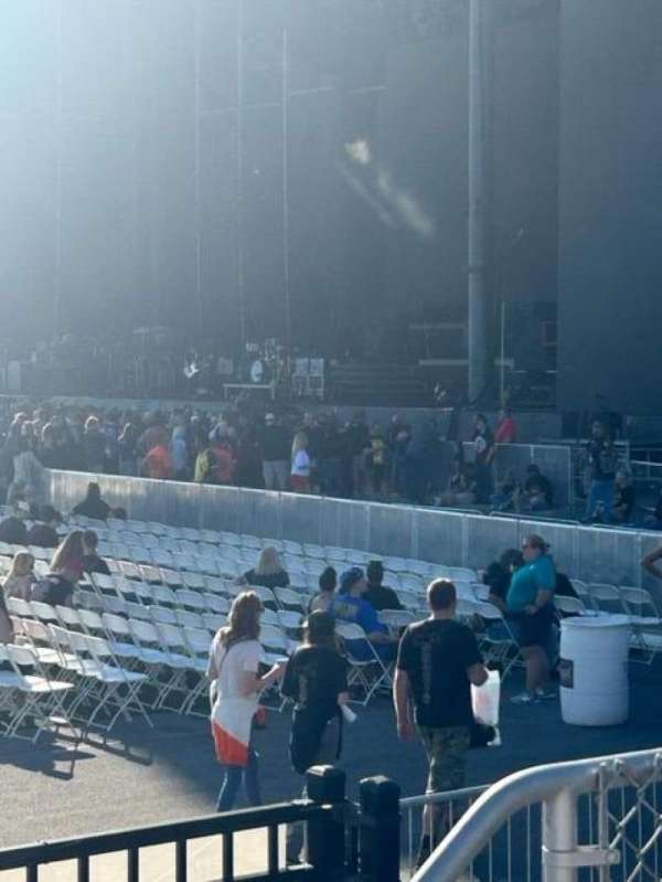 Hershey Park Stadium, section: 25, row: AA, seat: 6