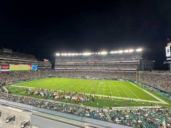 Lincoln Financial Field, section: C24, row: 2, seat: 14