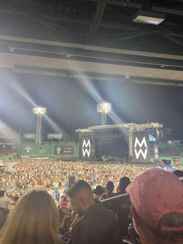 Fenway Park, section: Grandstand 11, row: 7, seat: 2