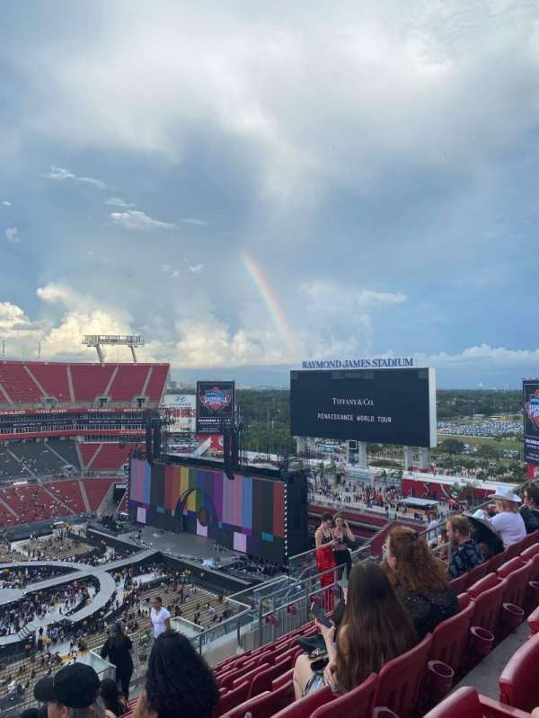Raymond James Stadium, section: 309, row: L, seat: 8