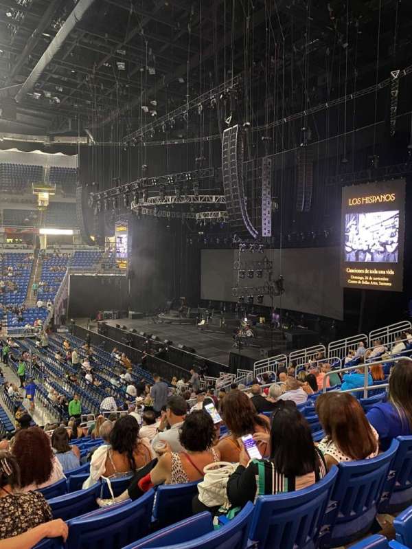 Coliseo De Puerto Rico, section: 102, row: X, seat: 10-11