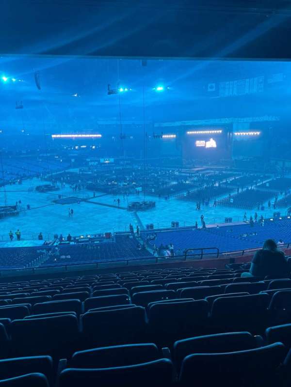 Rogers Centre, section: 218L, row: 12, seat: 106