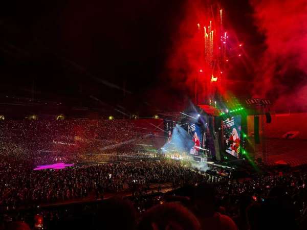 Rose Bowl, section: 19-L, row: 52, seat: 18
