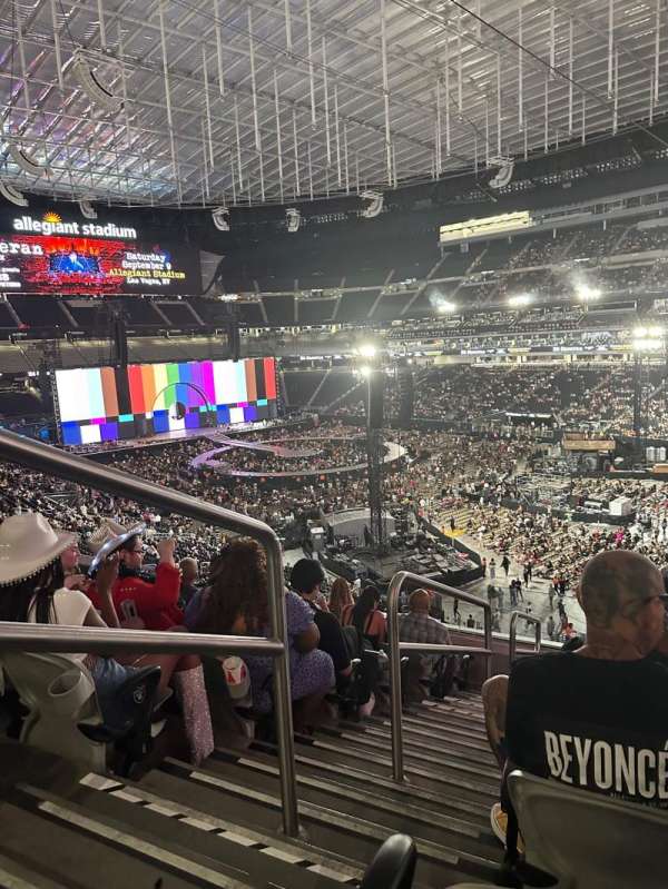 Allegiant Stadium, section: 207, row: 8, seat: 18