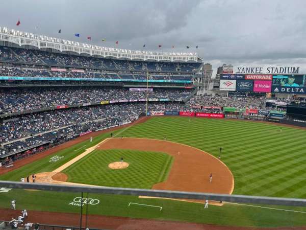 Yankee Stadium, section: 315, row: 1, seat: 2