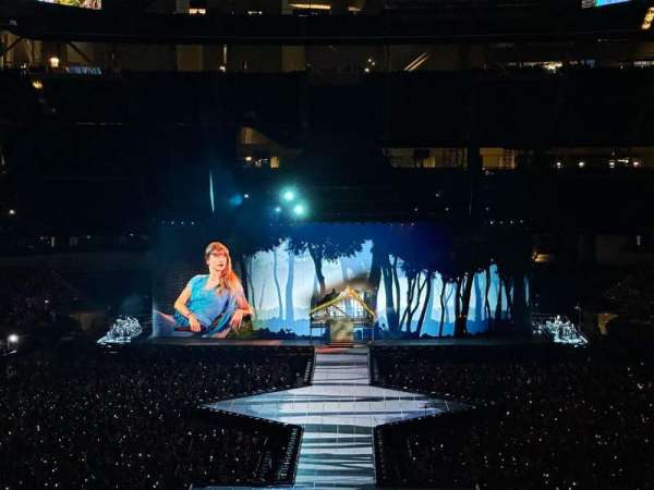 SoFi Stadium, section: 233, row: 29, seat: 24